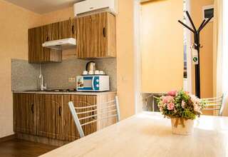 Гостиница Гостевой дом Александр Геленджик Домик бунгало-11