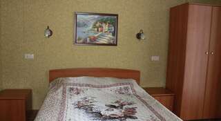 Гостиница Гостевой дом Александр Геленджик-5