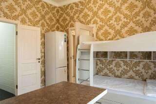 Гостиница Гостевой дом Александр Геленджик Улучшенные двухкомнатные апартаменты-7